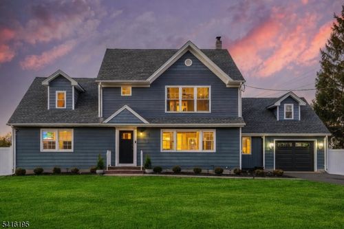 90 Jacksonville Rd, Pompton Plains, NJ, 07444-1623 | Card Image