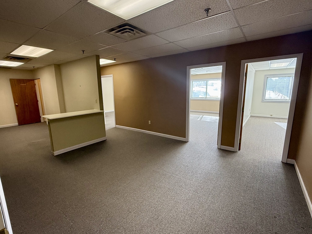 Commercial Lease in Salisbury