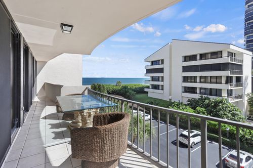 1-4200 N Ocean Dr, Riviera Beach, FL, 33404-2856 | Card Image