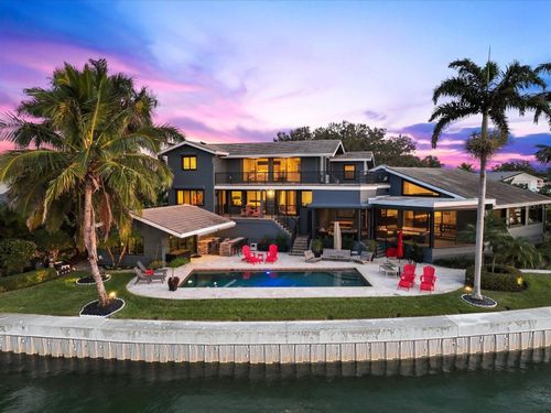 621 Belle Isle Ave, BELLEAIR BEACH, FL, 33786-3613 | Card Image