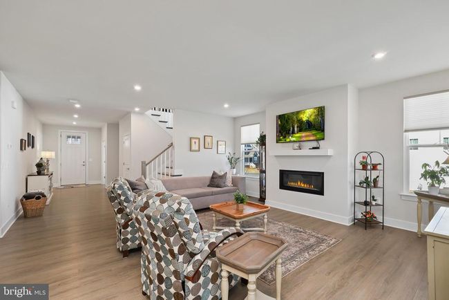 1941 Serviceberry Rd, House other with 4 bedrooms, 4 bathrooms and null parking in DUMFRIES VA | Image 8