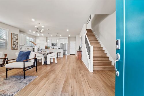 19091 Azul Ln, Huntington Beach, CA, 92648-2205 | Card Image