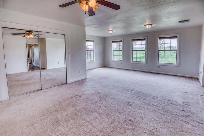 2799 Highway 21 E, House other with 3 bedrooms, 2 bathrooms and null parking in Paige TX | Image 17