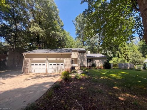 113 Forestview Dr, Elon, NC, 27244-9369 | Card Image