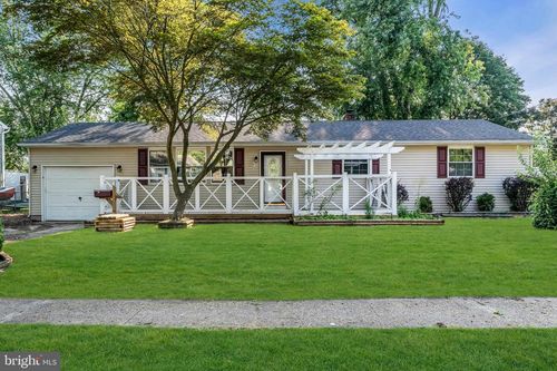 3 Estate Rd, PEMBERTON, NJ, 08068-1912 | Card Image