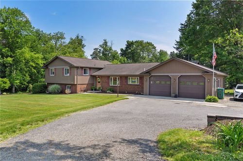 3599 Hadley Rd, Clarks Mills, PA, 16114-2311 | Card Image