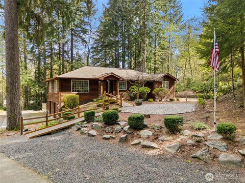 6837 Foothill Loop Sw, Olympia, WA, 98512 | Card Image
