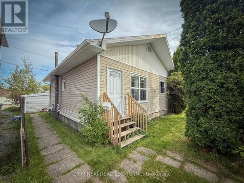 18 Laurier Ave, Timmins, ON, P4N4G5 | Card Image