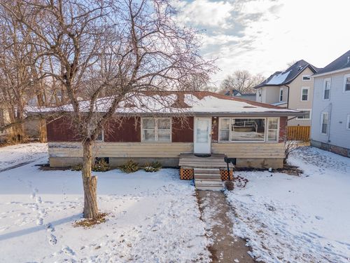 610 S Oak St, Pontiac, IL, 61764-2524 | Card Image