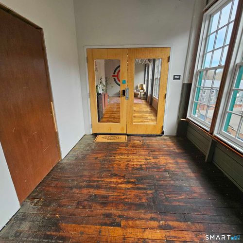 2301-642 Hilliard St, Manchester, CT, 06042 | Card Image