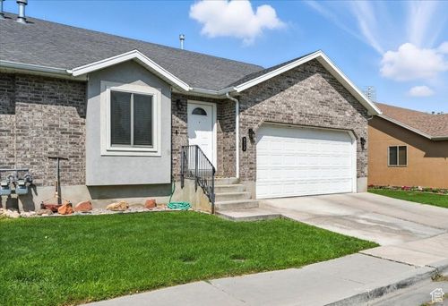 952 S 630 W, Payson, UT, 84651-2768 | Card Image
