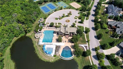 11500 W 166th St, Overland Park, KS, 66221-7970 | Card Image