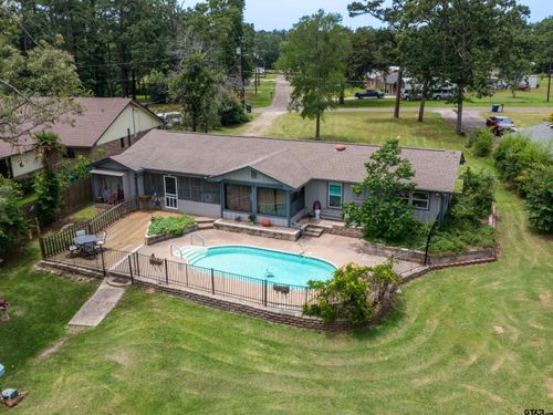 1915 Big Eddy Cir, Chandler, TX, 75758-5626 | Card Image