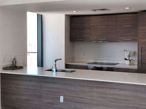 unit-1706-1300 S Miami Ave, Miami, FL, 33130-4474 | Card Image