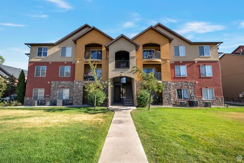 apt-102-952 W 270 S, Pleasant Grove, UT, 84062-2865 | Card Image