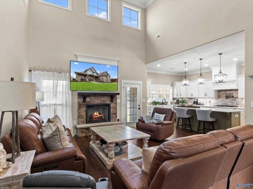 22601 Mary Grace Dr, Athens, AL, 35613-2698 | Card Image