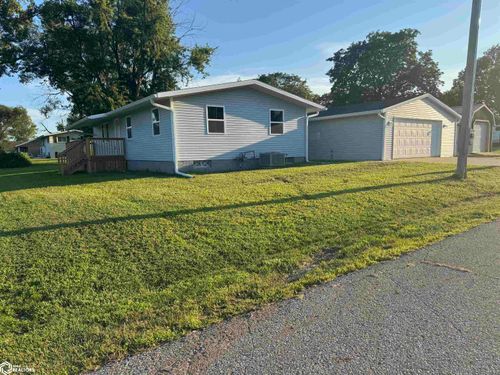 633 N E St, Albia, IA, 52531-1019 | Card Image