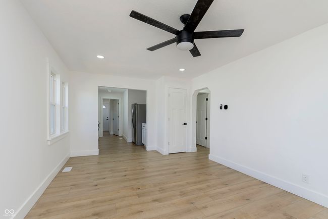 109 S 10 Th Ave, House other with 2 bedrooms, 1 bathrooms and null parking in Beech Grove IN | Image 7