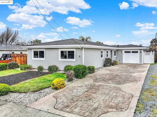 1925 Crestwood Dr, Antioch, CA, 94509-2625 | Card Image
