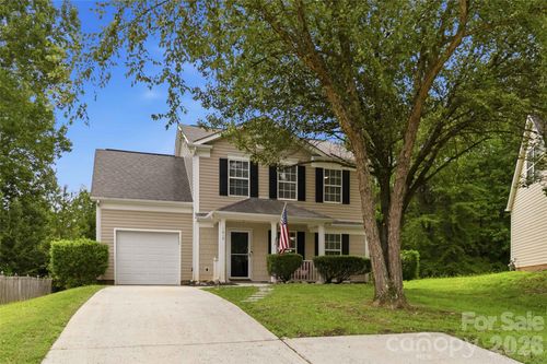 1610 Elk Creek Ct, Charlotte, NC, 28214-8807 | Card Image