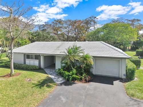 v-38-820 E Cypress Ln, Pompano Beach, FL, 33069-4112 | Card Image