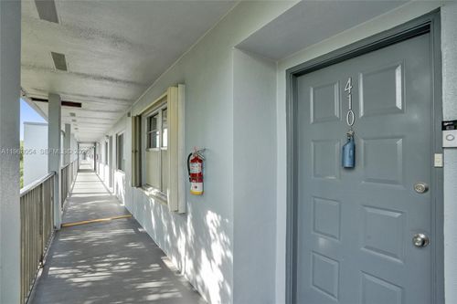 apt-410d-1151 Sw 128th Ter, Pembroke Pines, FL, 33027-4017 | Card Image