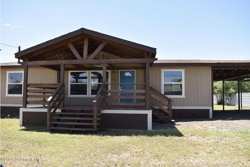 107 Grant St, Smyer, TX, 79367 | Card Image