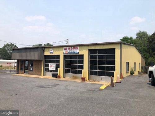 491 Lincoln Way W, CHAMBERSBURG, PA, 17201 | Card Image