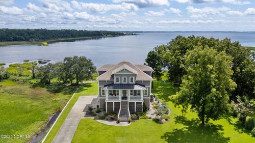2960 Mill Creek Rd, Newport, NC, 28570-6014 | Card Image