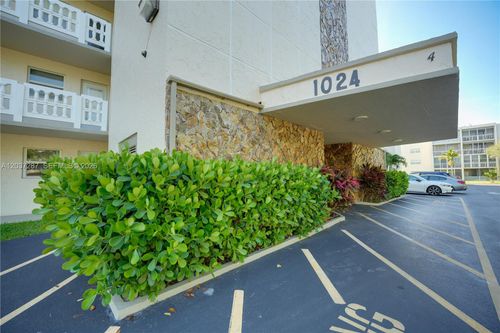 102-1024 Se 3rd Ave, Dania Beach, FL, 33004-5260 | Card Image