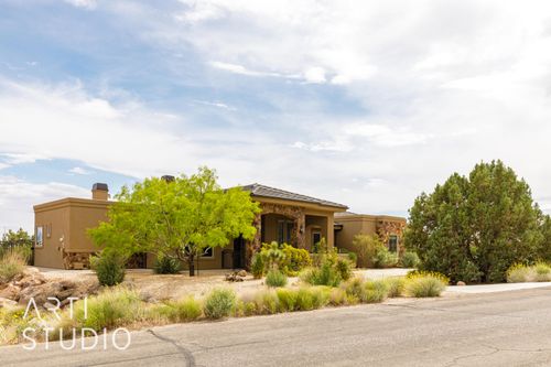 415 W Silver Hills Rd, Leeds, UT, 84746-7740 | Card Image
