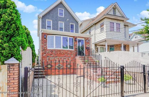 938 Post Ave, Staten Island, NY, 10302-1829 | Card Image