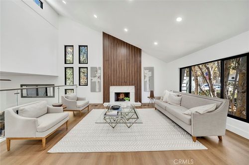 25031 Castlewood, Lake Forest, CA, 92630-3206 | Card Image
