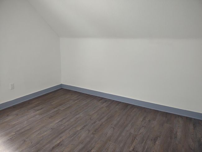 Upper bedroom 2 | Image 43
