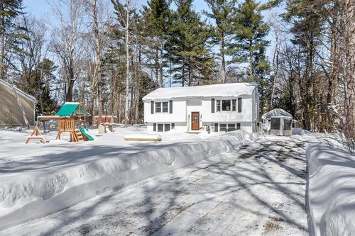 6 Balsam Dr, Ashburnham, MA, 01430-1038 | Card Image