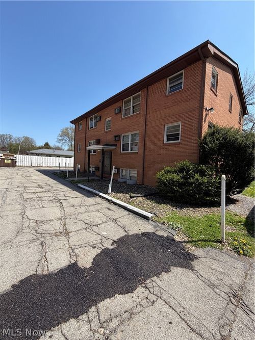 5-3053 Hadley Ave, Youngstown, OH, 44505-2059 | Card Image