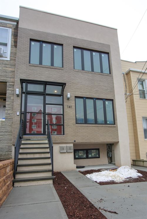 2-141 Beach St, Jersey City, NJ, 07307-4410 | Card Image