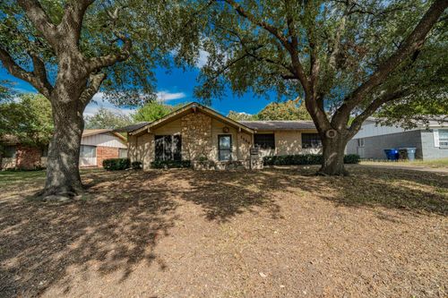 1759 Gross Rd, Dallas, TX, 75228-4320 | Card Image