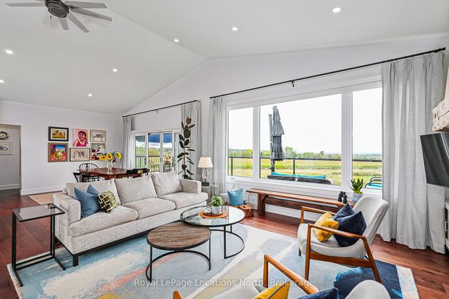 638508 St.Vincent Sydenham Tline, House other with 3 bedrooms, 3 bathrooms and 6 parking in Owen Sound ON | Image 13