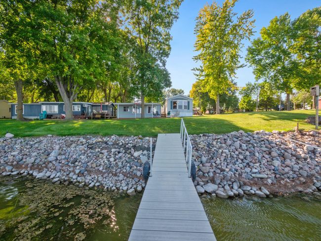 Lake Home | Image 32