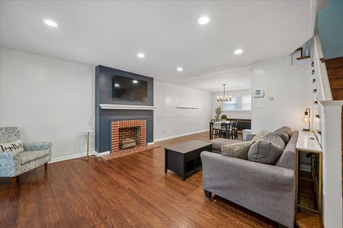 6640 Lotus Rd, PHILADELPHIA, PA, 19151-2344 | Card Image