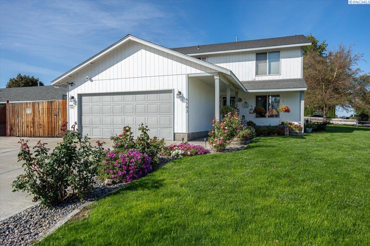 Fenway Dr, Pasco, WA 99301