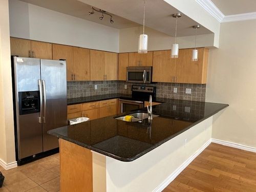 apt-3208-3102 Kings Rd, Dallas, TX, 75219-1358 | Card Image