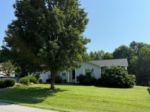 772 Hopkins Cemetery Rd, Lily, KY, 40740-3337 | Card Image