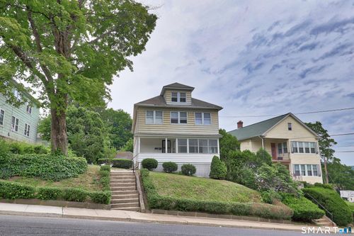 917 Cooke St, Waterbury, CT, 06704-1909 | Card Image