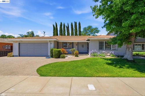 2646 Becard Ct, Pleasanton, CA, 94566-5329 | Card Image