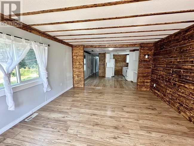 7224 Giscome Rd, House other with 3 bedrooms, 1 bathrooms and null parking in Prince George BC | Image 10