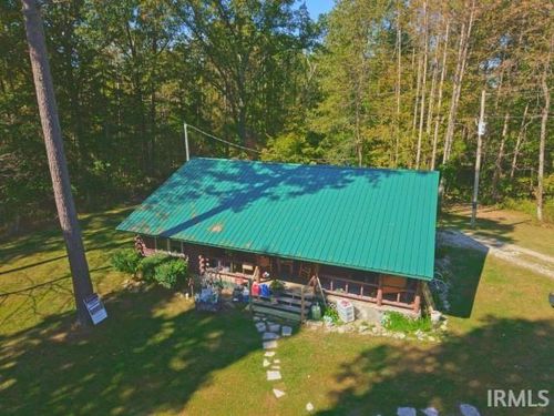 843 Earl Rd, Mitchell, IN, 47446-5921 | Card Image