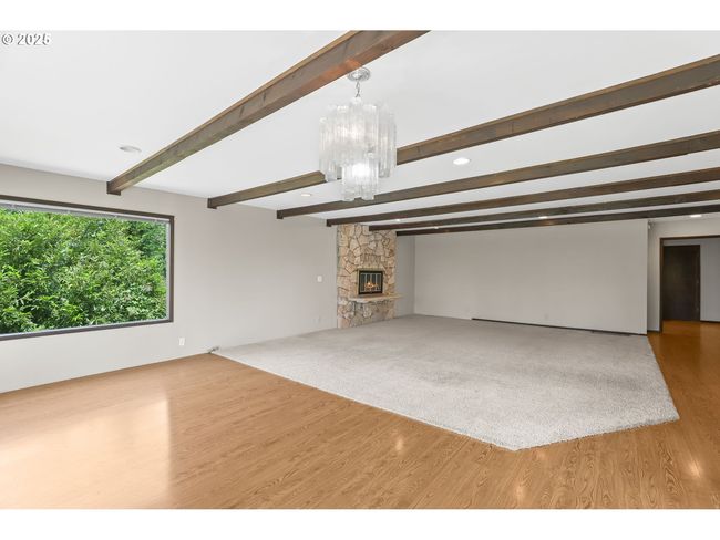 Living Room | Image 4