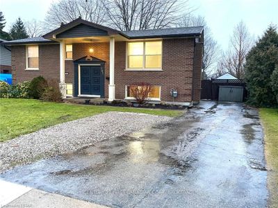 701 Grenfell Dr, House other with 3 bedrooms, 4 bathrooms and 4 parking in London ON | Image 1